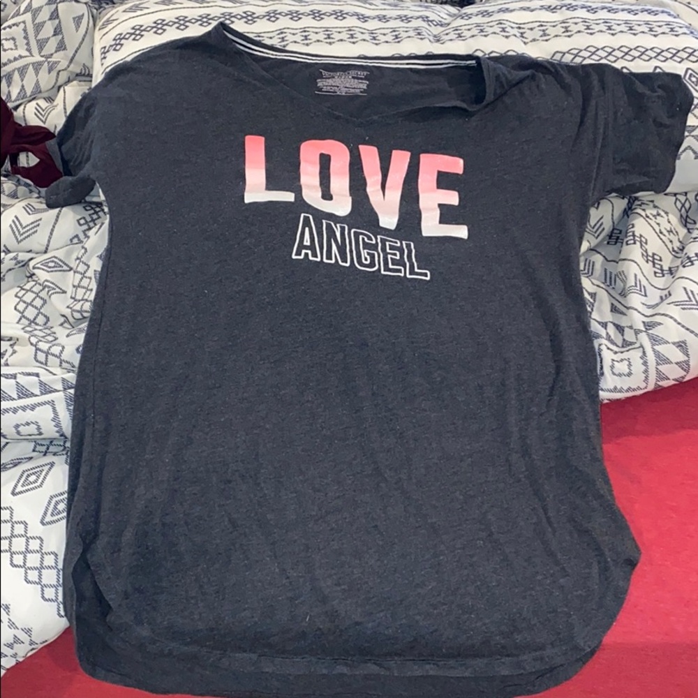 VS sleep shirt